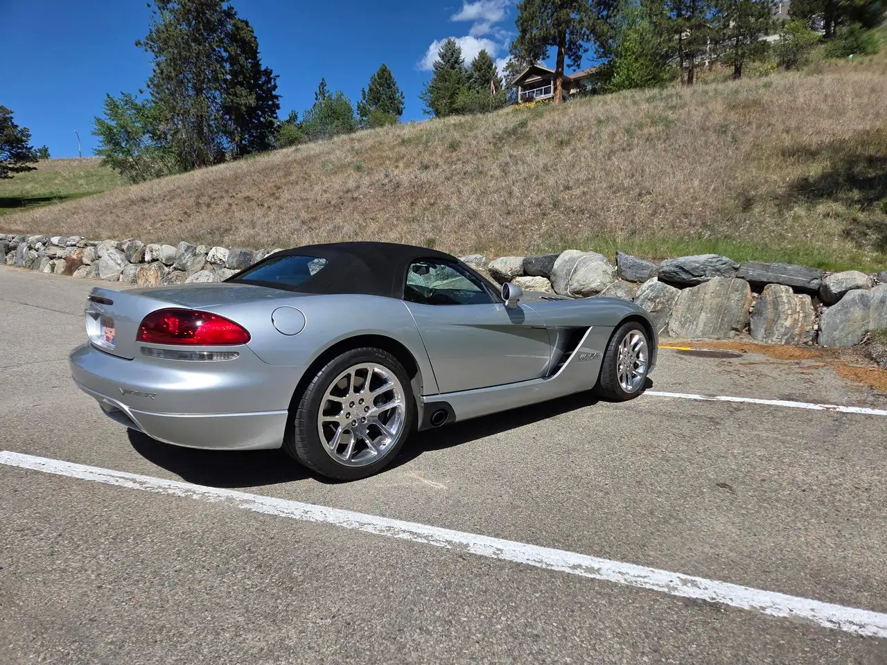 Dodge Viper photo Dodge Viper