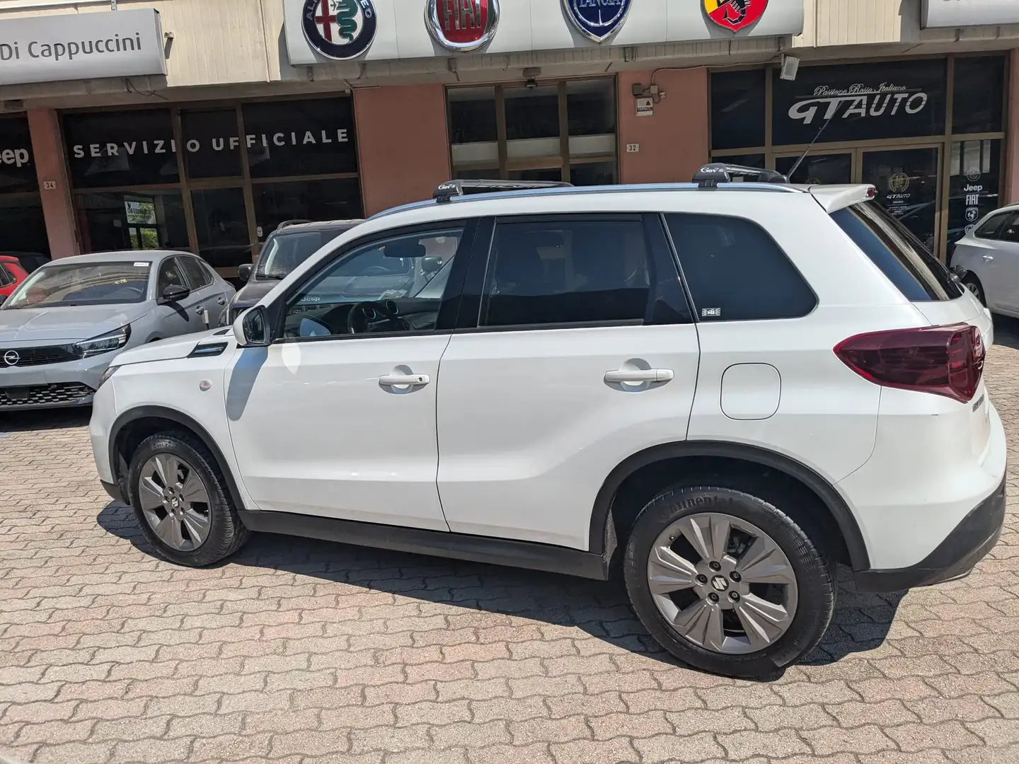 Suzuki Vitara 1.0 boosterjet Cool 4wd allgrip auto Bianco - 1