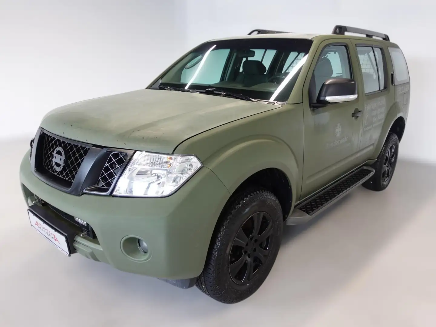 Nissan Pathfinder 2.5 dCi 3T 4X4 Klima Standheiz. Scheckheft Зелений - 1