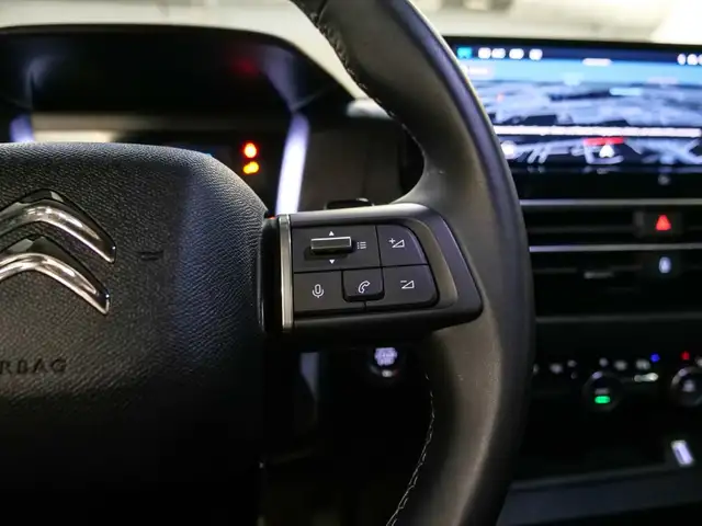 Citroen C4 view 16