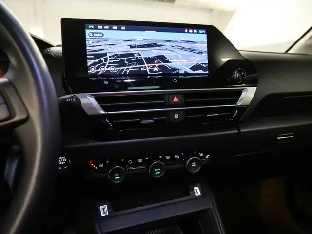 Citroen C4 view 15