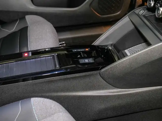 Citroen C4 view 13
