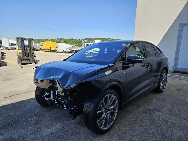 Audi e-tron 55 quattro S line edition 340CV - INCIDENTATA