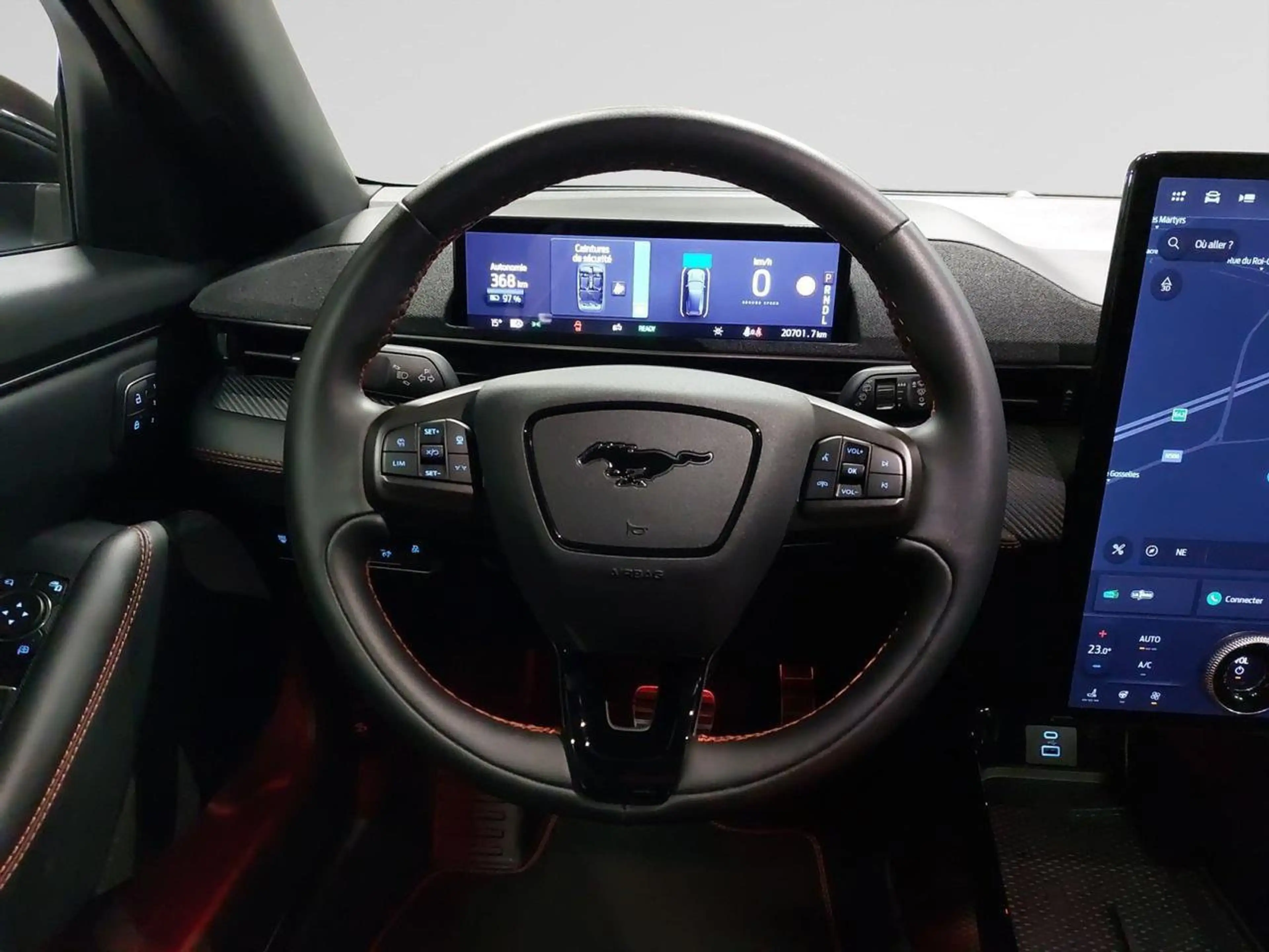 Ford Mustang Mach-E 99kwh AWD Extended Range 351CV *DEMO*GPS*CUIR — photo 9