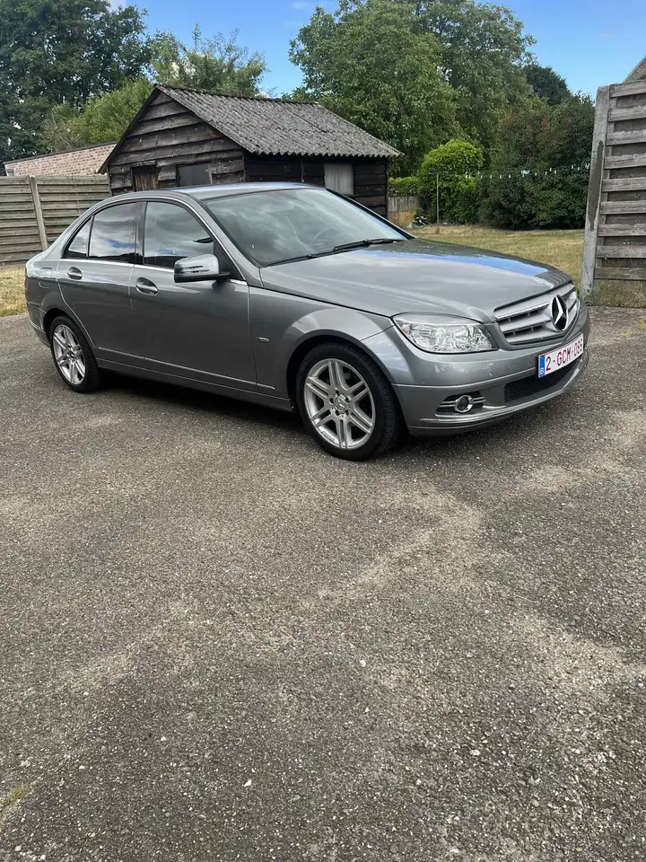 Mercedes-Benz C 200