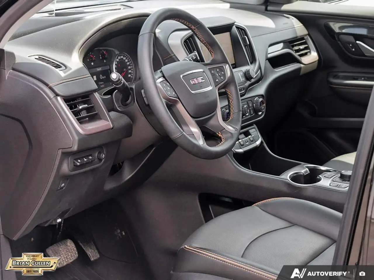 GMC Terrain снимка GMC Terrain