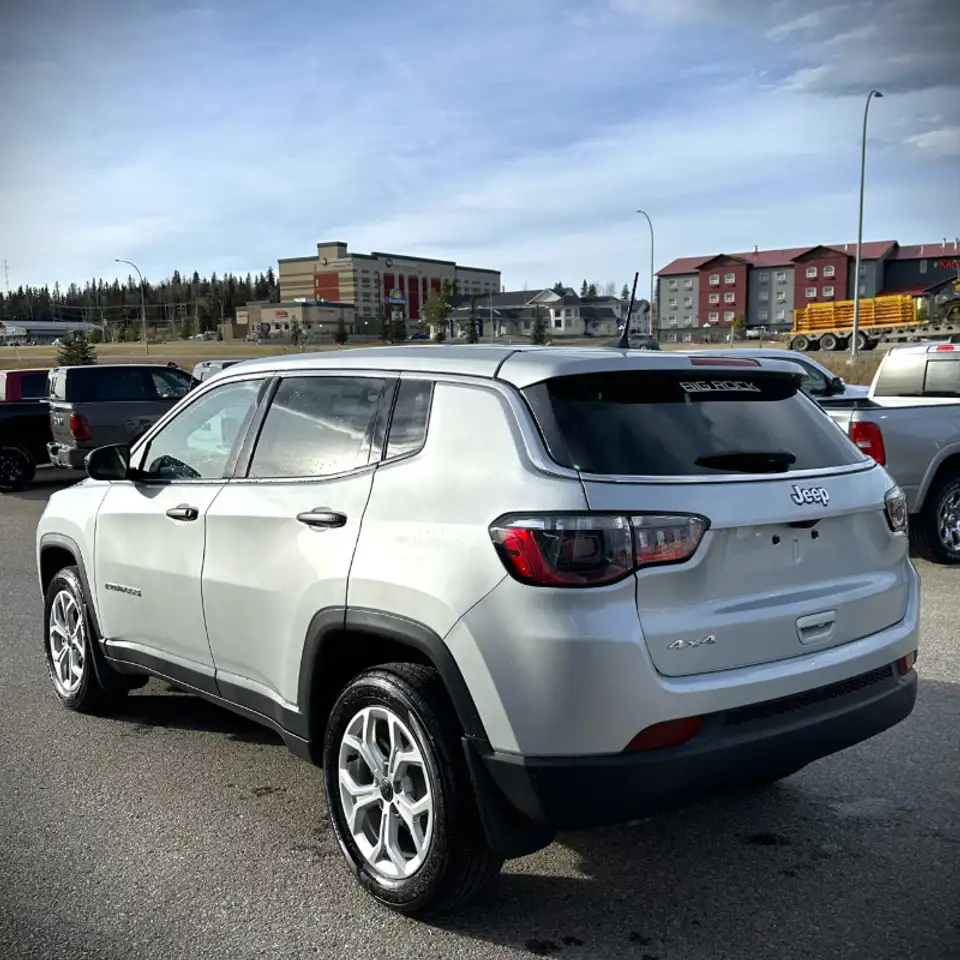 Jeep Compass снимка Jeep Compass