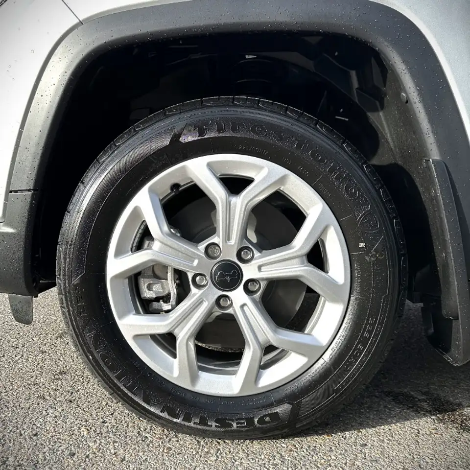 Jeep Compass снимка Jeep Compass