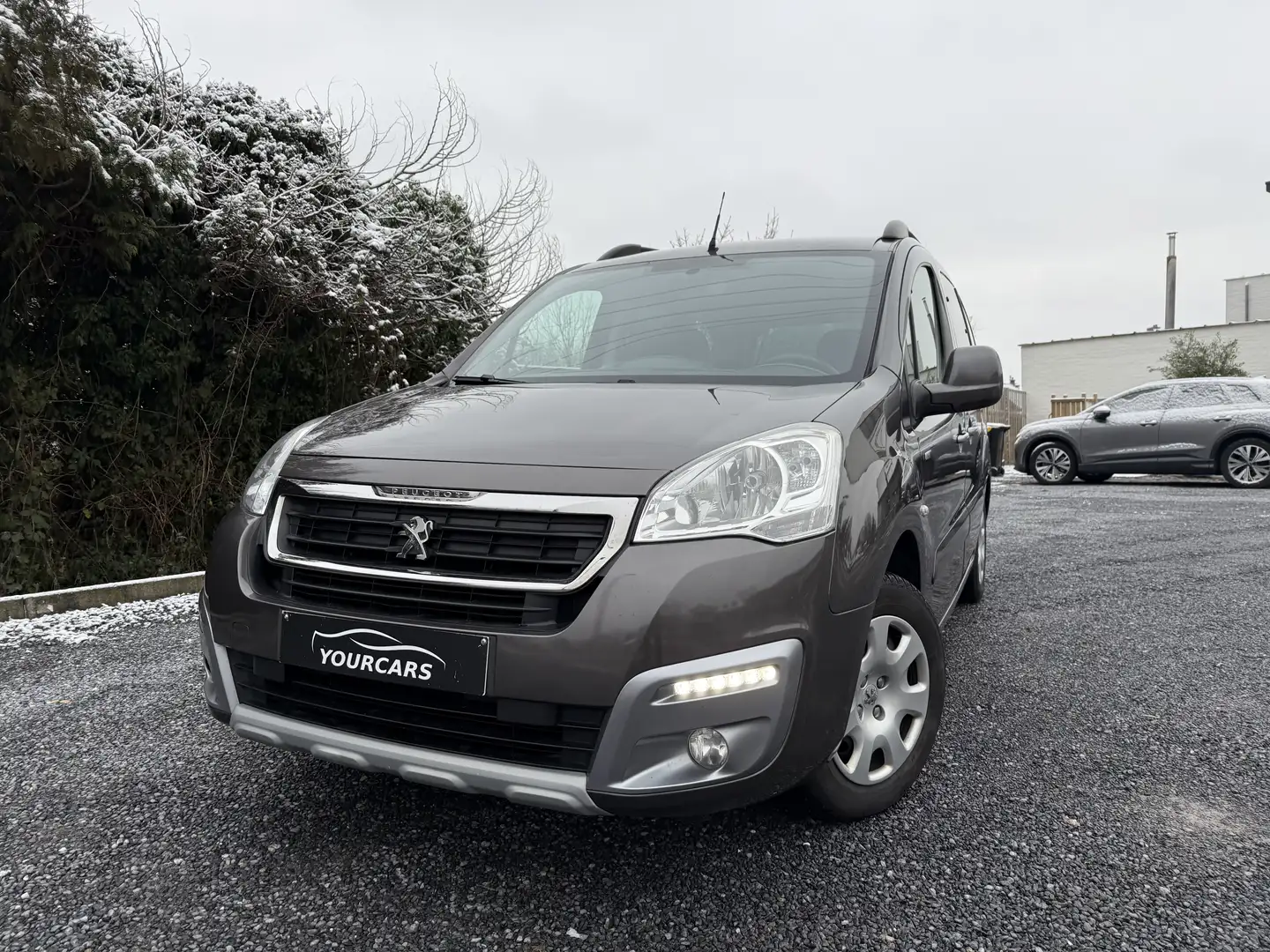 Peugeot Partner Tepee 1.6 BlueHDi Style S * EURO 6 Grau - 1