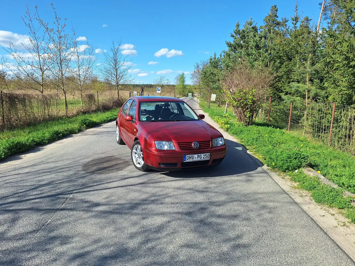 Volkswagen Bora 1.8 4Motion Comfortline Rosso - 1
