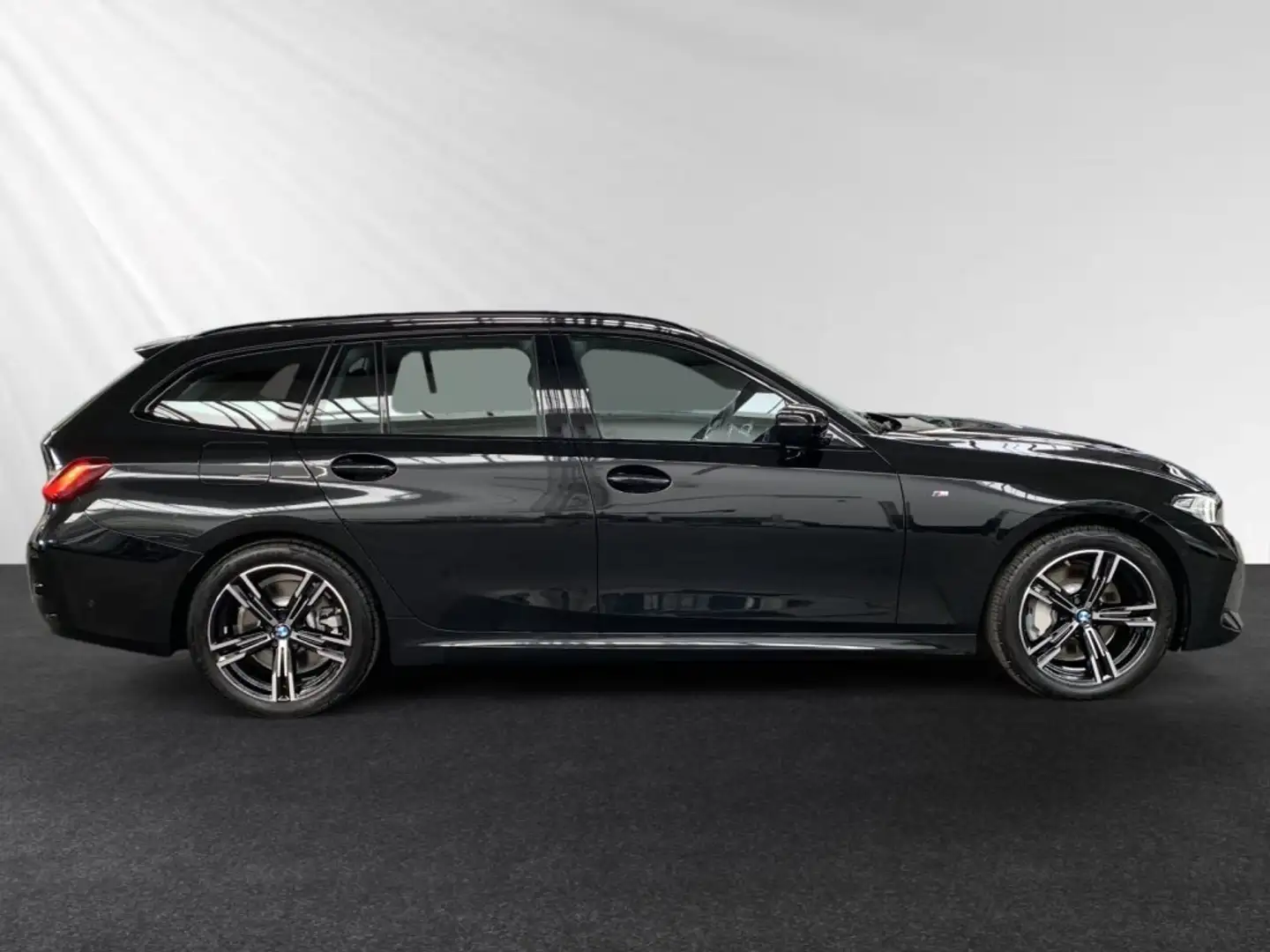 BMW 330 i xDrive Touring Allrad|M Sport|Stop&Go|HiFi Schwarz - 2