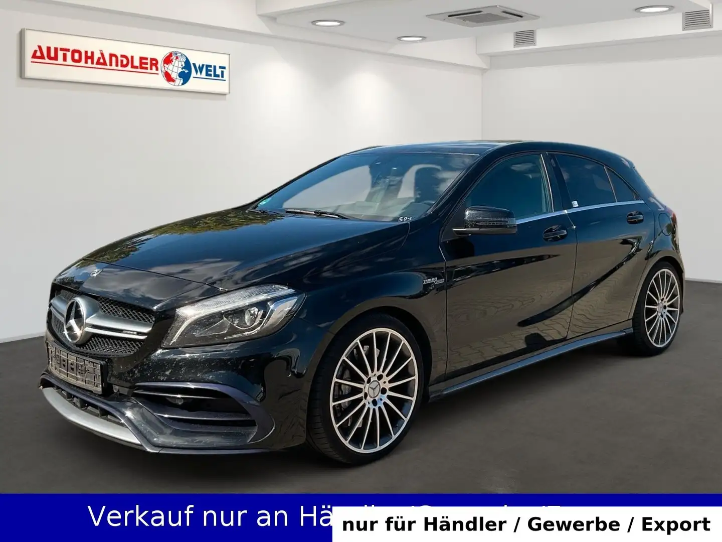 Mercedes-Benz A 45 AMG Auto. AAC Leder PDC Navi SHZ Schwarz - 1