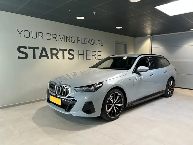 BMW i5 i5 eDrive40 Touring