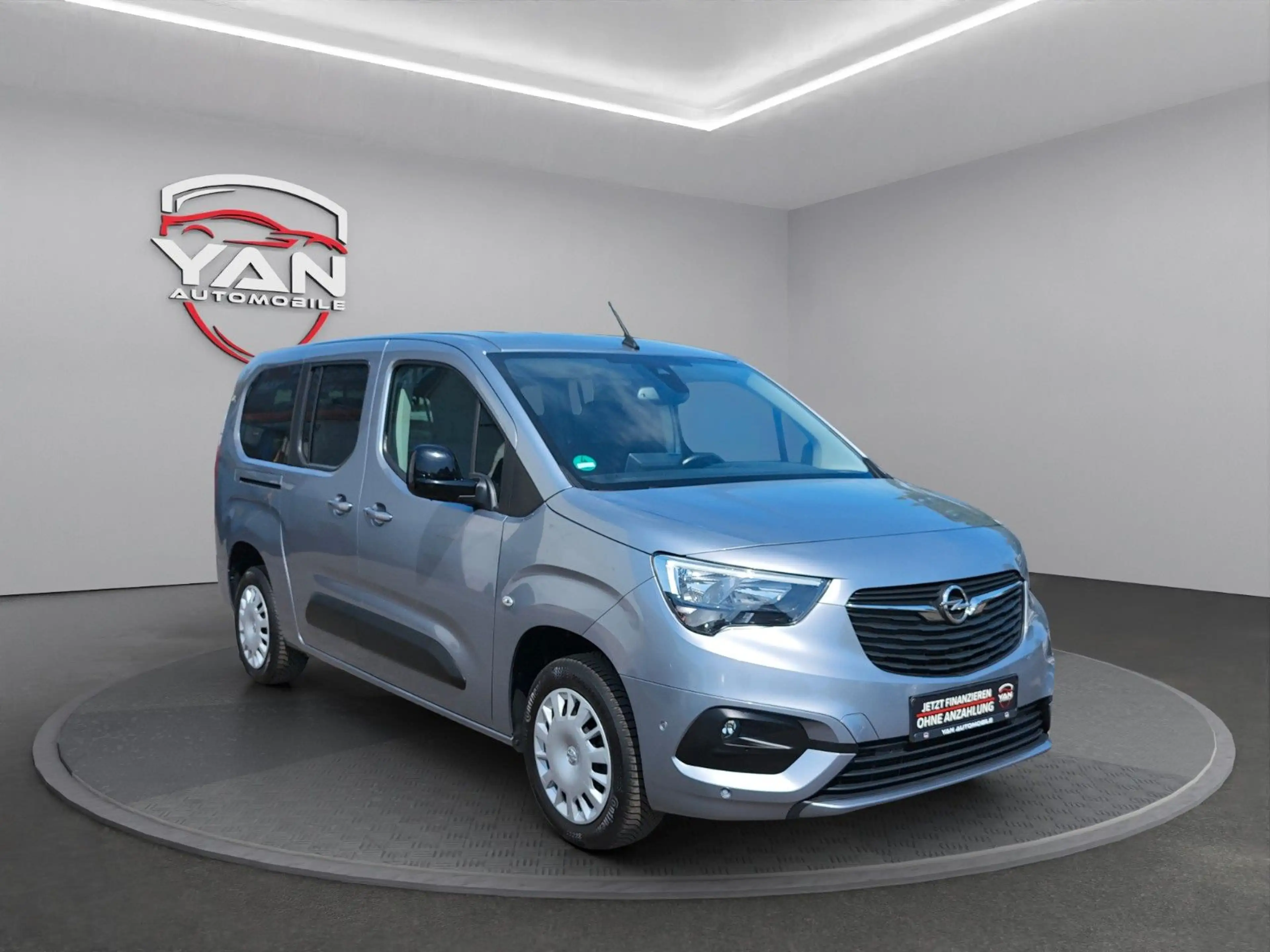 Opel Combo Life XL Lang 1.5*Standheiz*Klimaau*Kamera* — photo 4