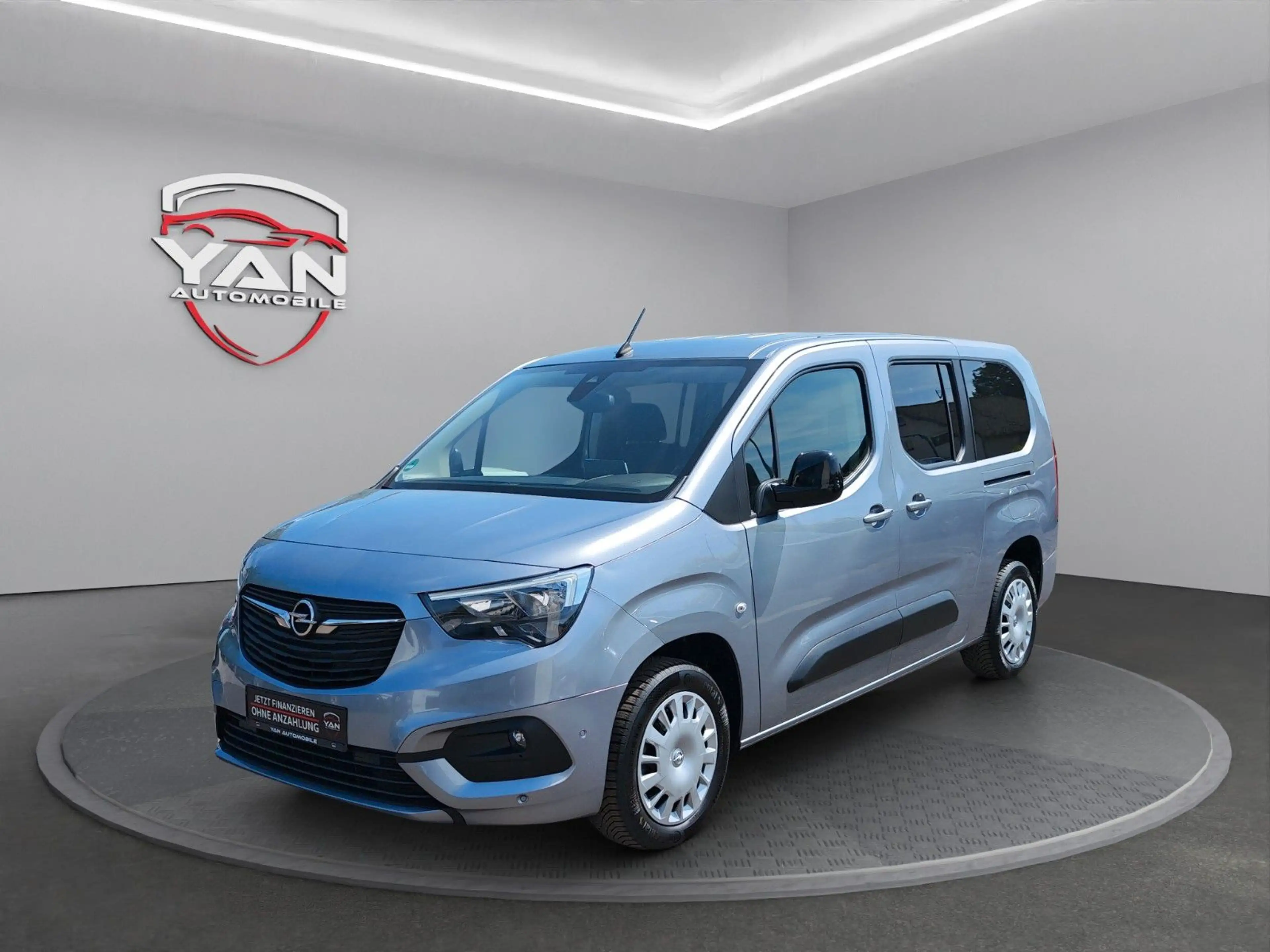 Opel Combo Life XL Lang 1.5*Standheiz*Klimaau*Kamera*
