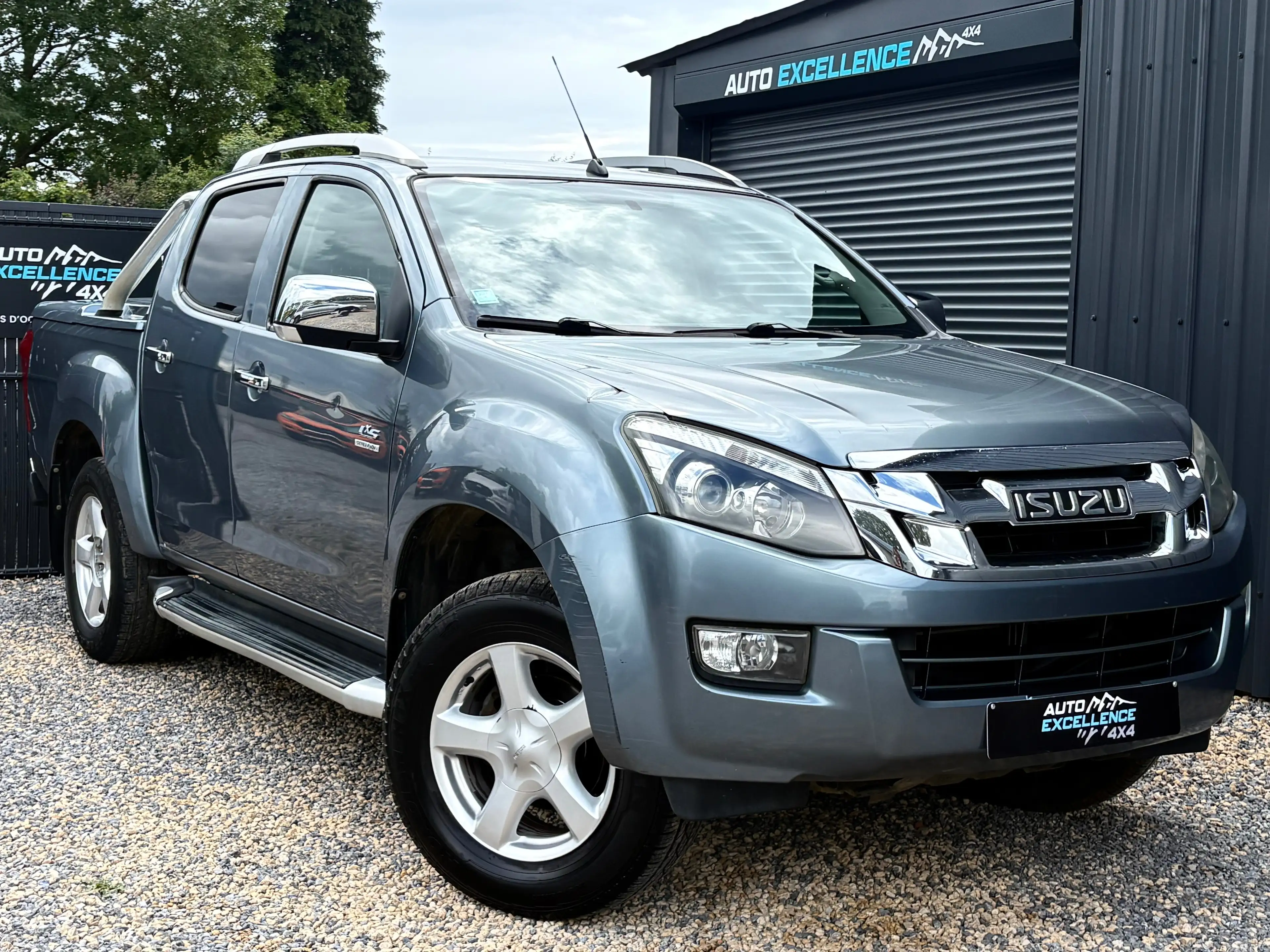 Isuzu D-Max 2.5 Turbo Di 4WD LSX/ Cuir/ GPS/