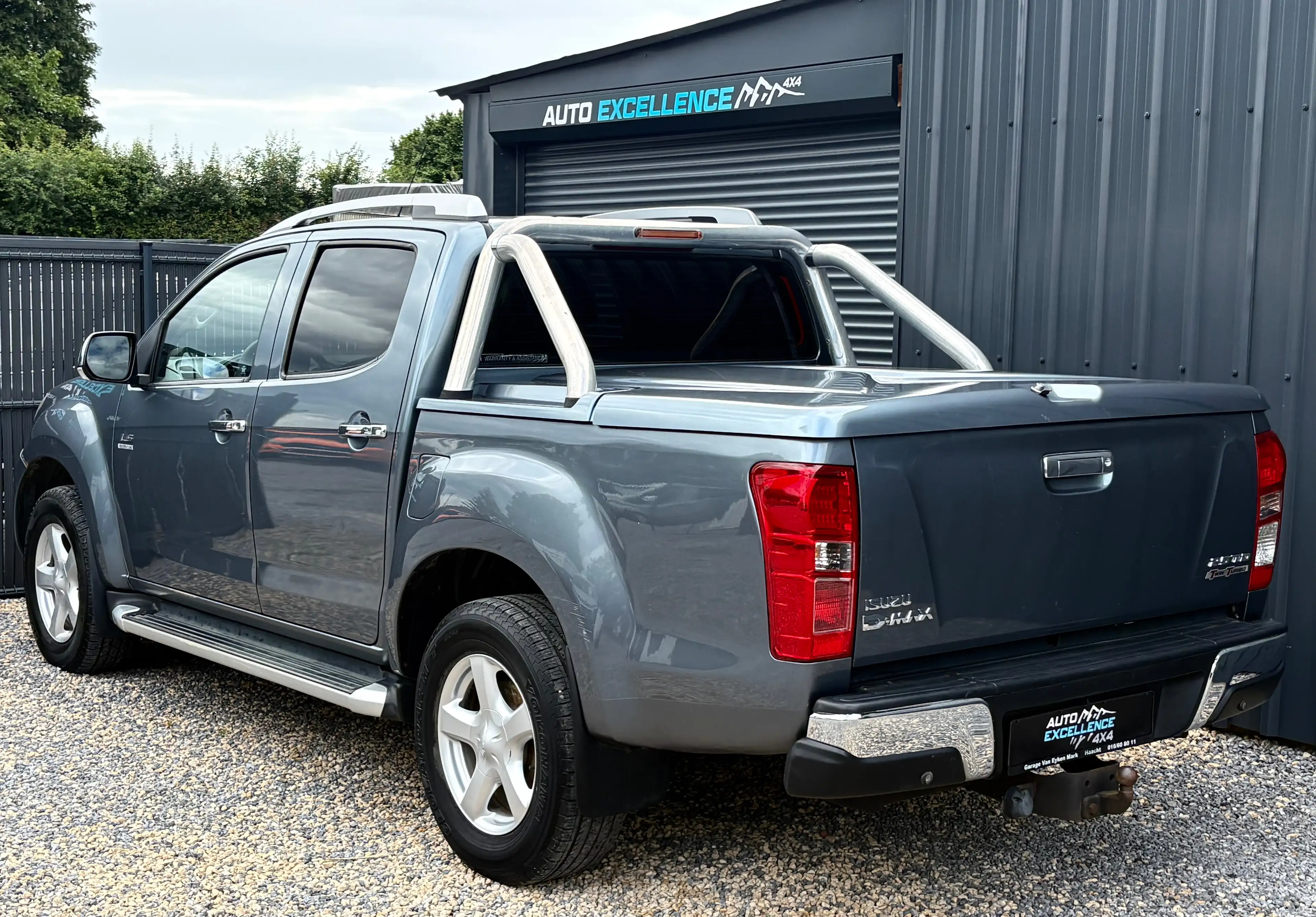 Isuzu D-Max 2.5 Turbo Di 4WD LSX/ Cuir/ GPS/ — photo 2