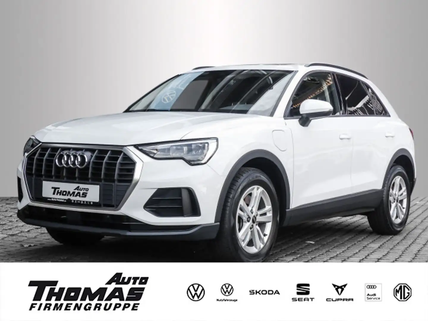 Audi Q3 45 TFSI e S tronic PANO+AHK+PDC Weiß - 1