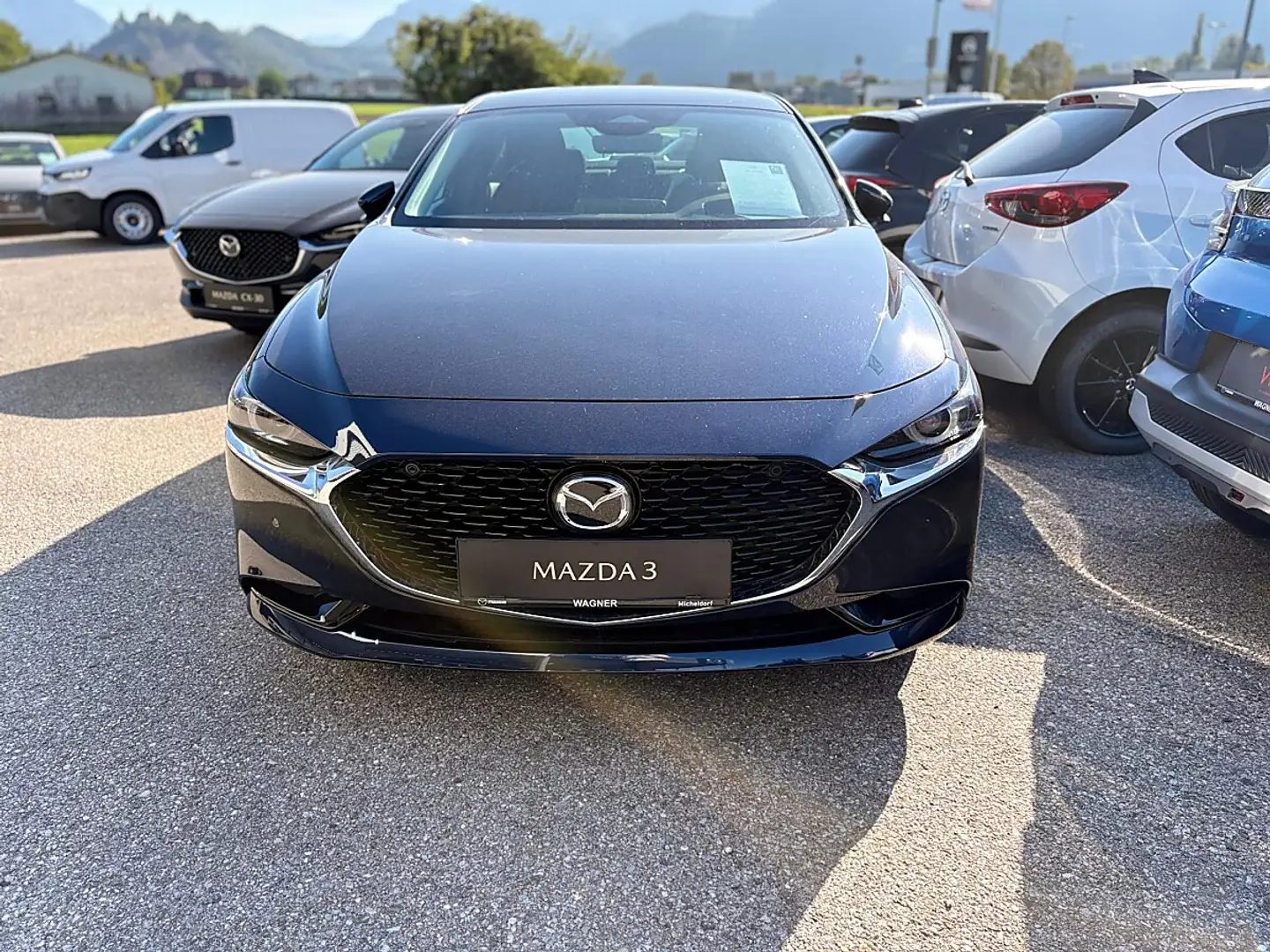 Mazda 3 Mazda3 Sedan e-Skyactiv G140 Centre-Line Aut. Blau - 2
