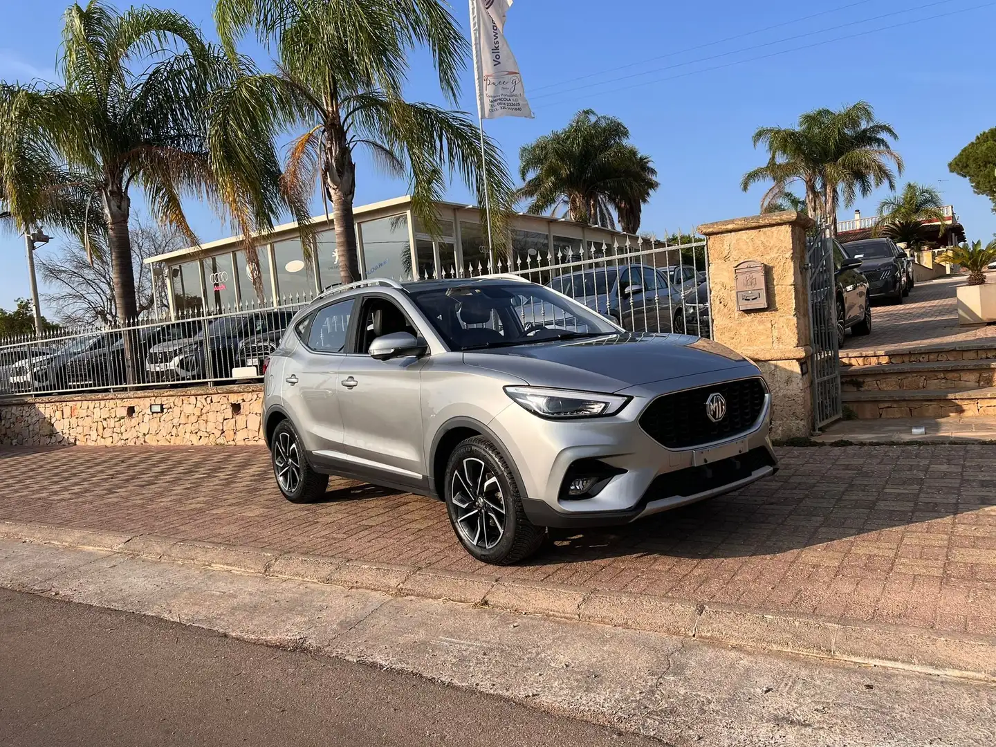 MG ZS ZS 1.0 Luxury auto Argento - 1