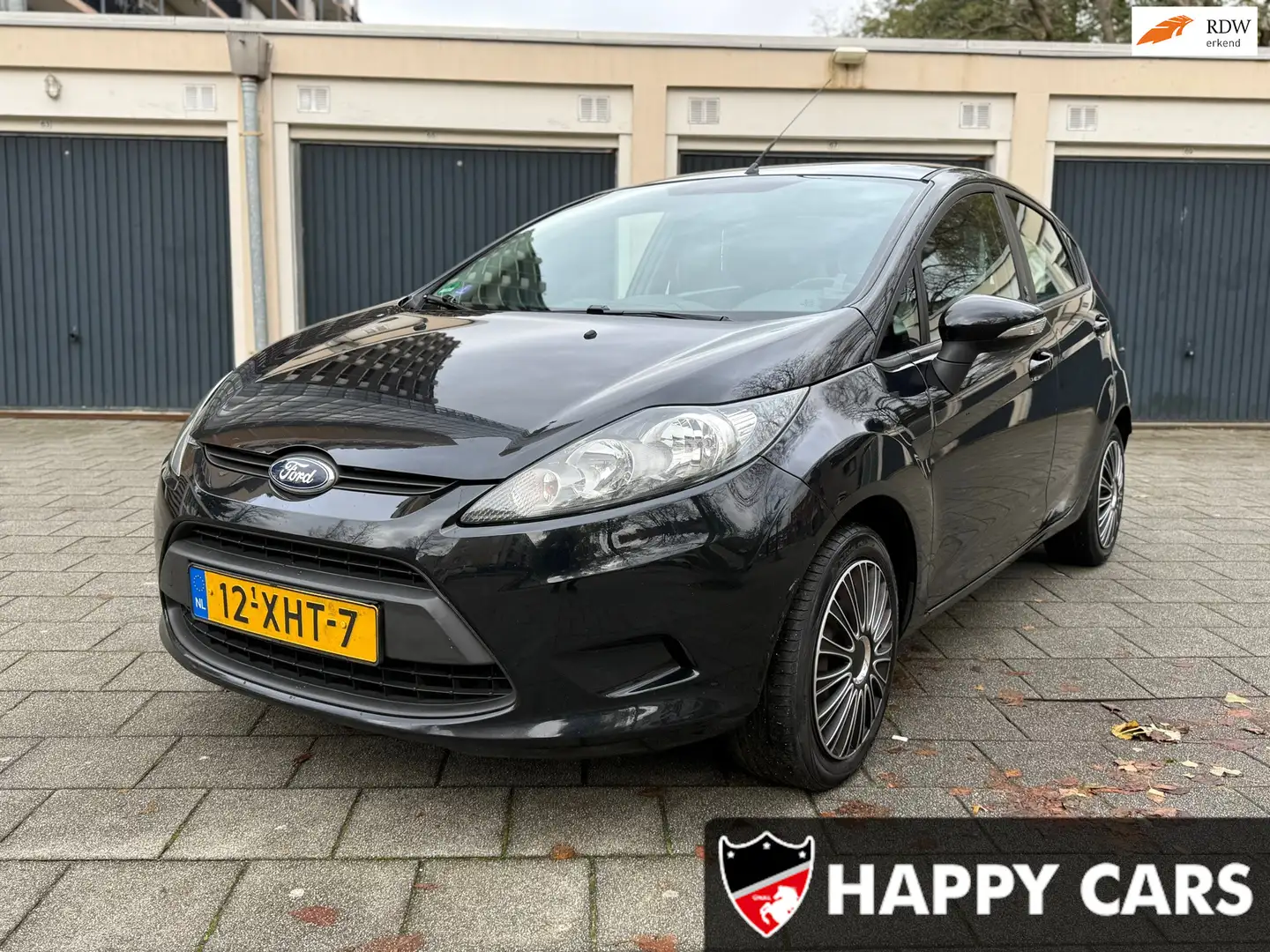 Ford Fiesta 1.25 Champion, APK, AIRCO Zwart - 1