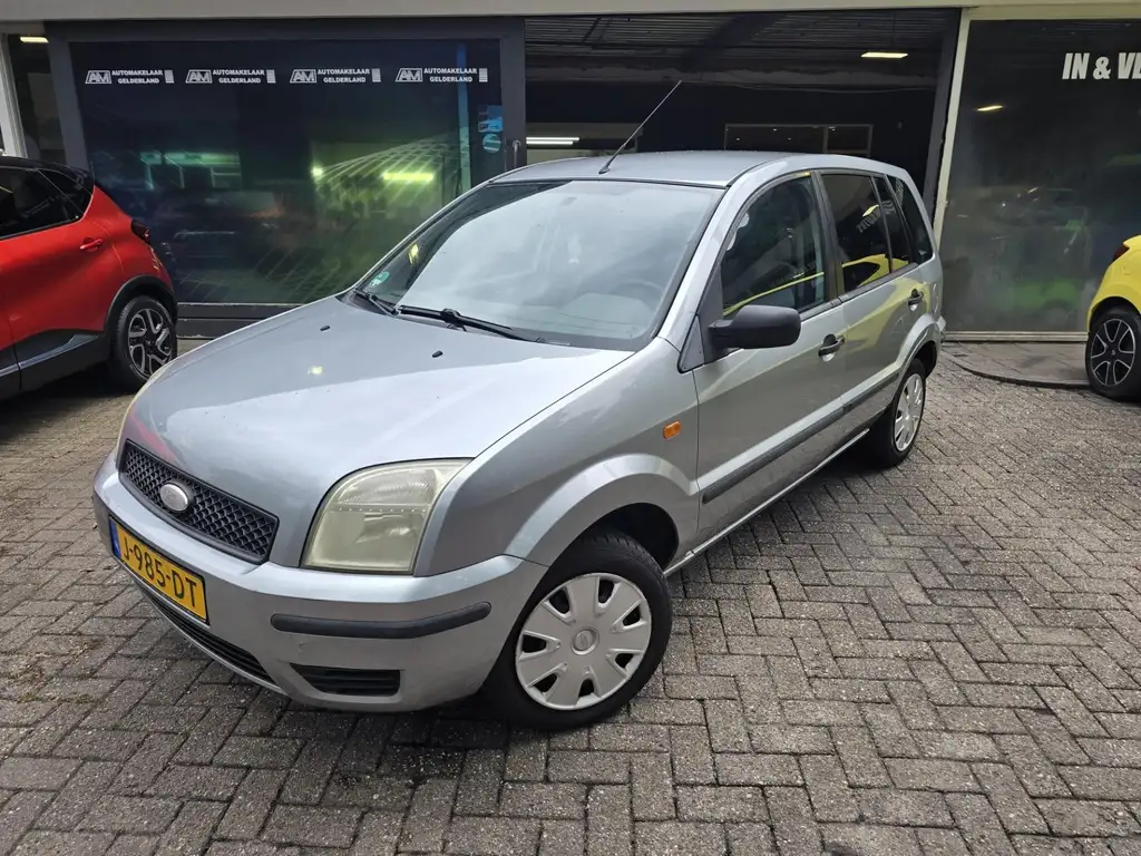Ford Fusion 2005 из Европы — купить под ключ