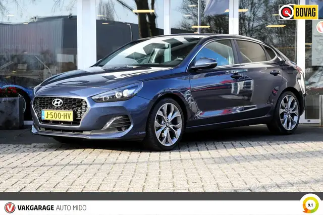Hyundai i30 Fastback 1.4 T-GDI Premium Technology Pack