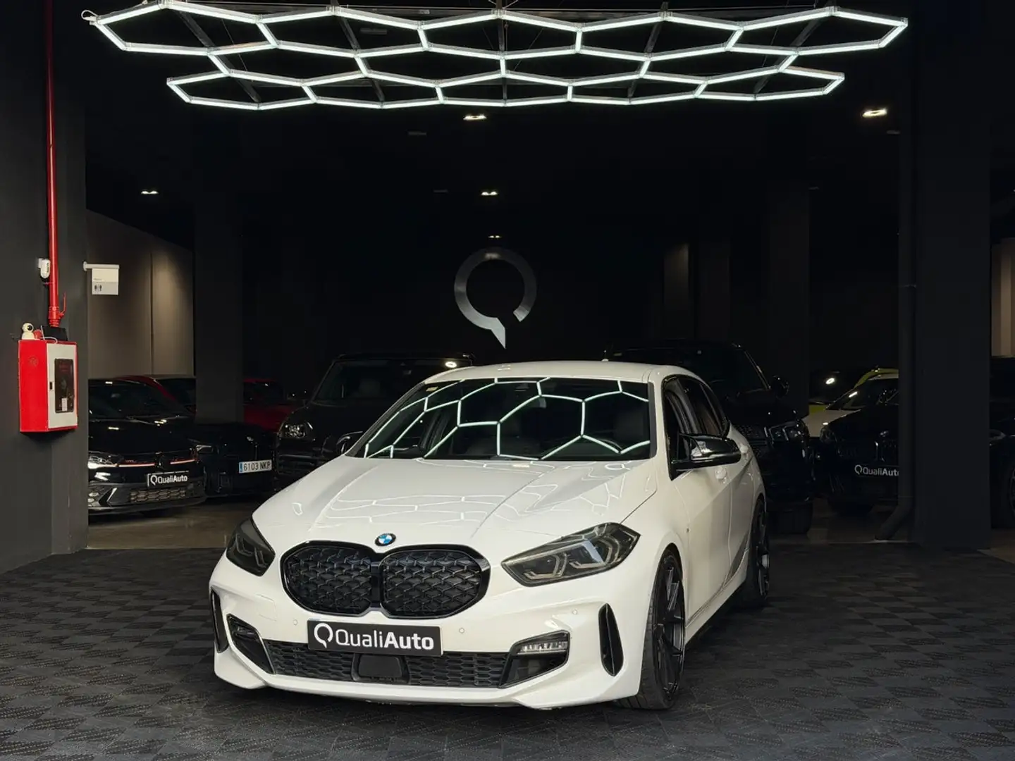 BMW 118 118iA Blanco - 1