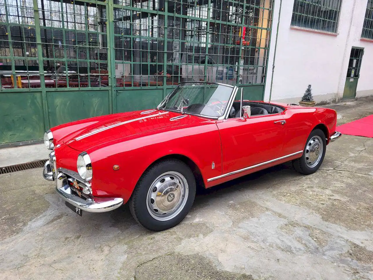Alfa Romeo Giulietta Spider 1300 - SUMMER PRICE, foto 1