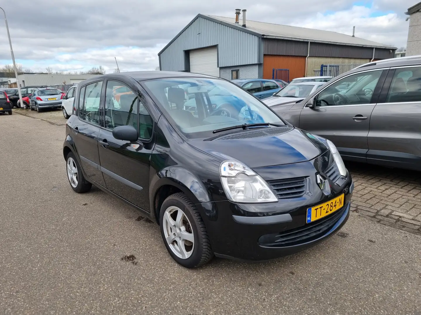 Renault Modus 1.2-16V Authentique Airco Bj:2007 Zwart - 2