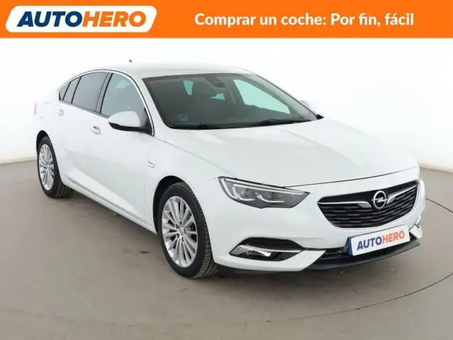 Opel Insignia view 8