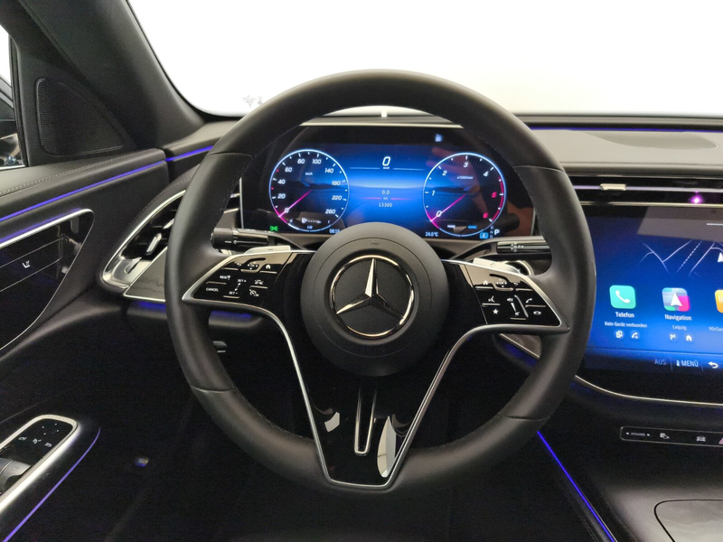 Mercedes-Benz E 220 E 220 d AVANTGARDE Advanced Distro Ambiente 360Cam — photo 13