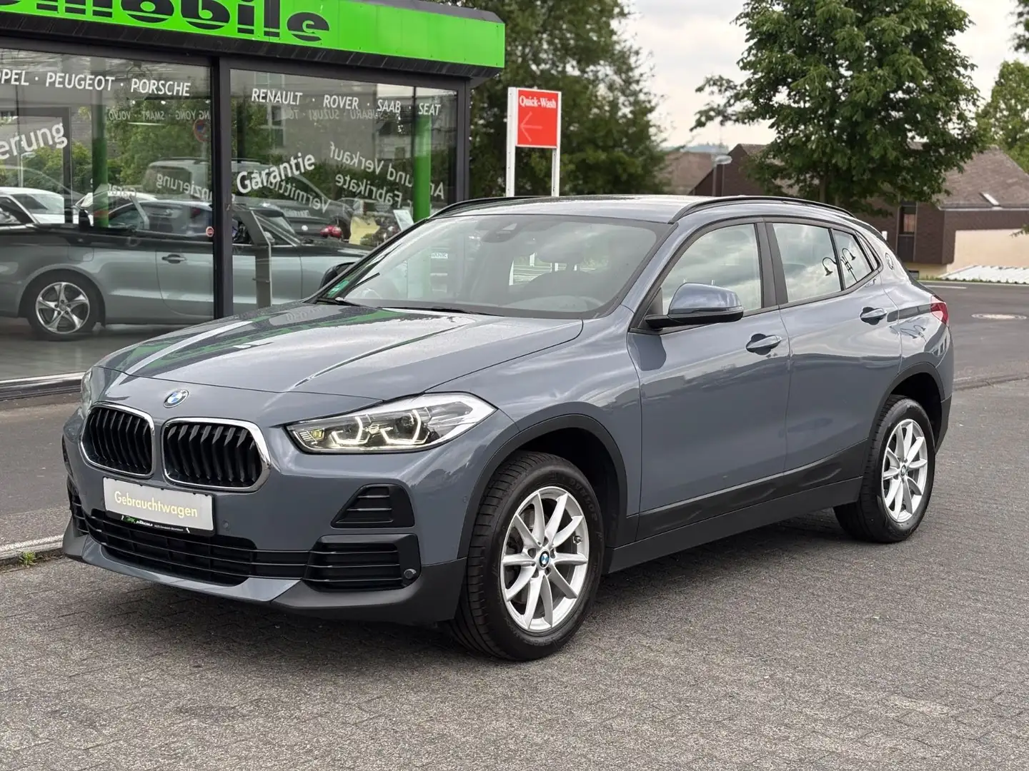 BMW X2 sDrive 18d Advantage *LED*NAVI*1-HAND*KAMERA* Grau - 1