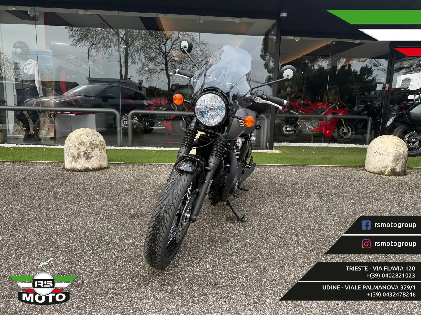 Triumph Bonneville T120 Grau - 2