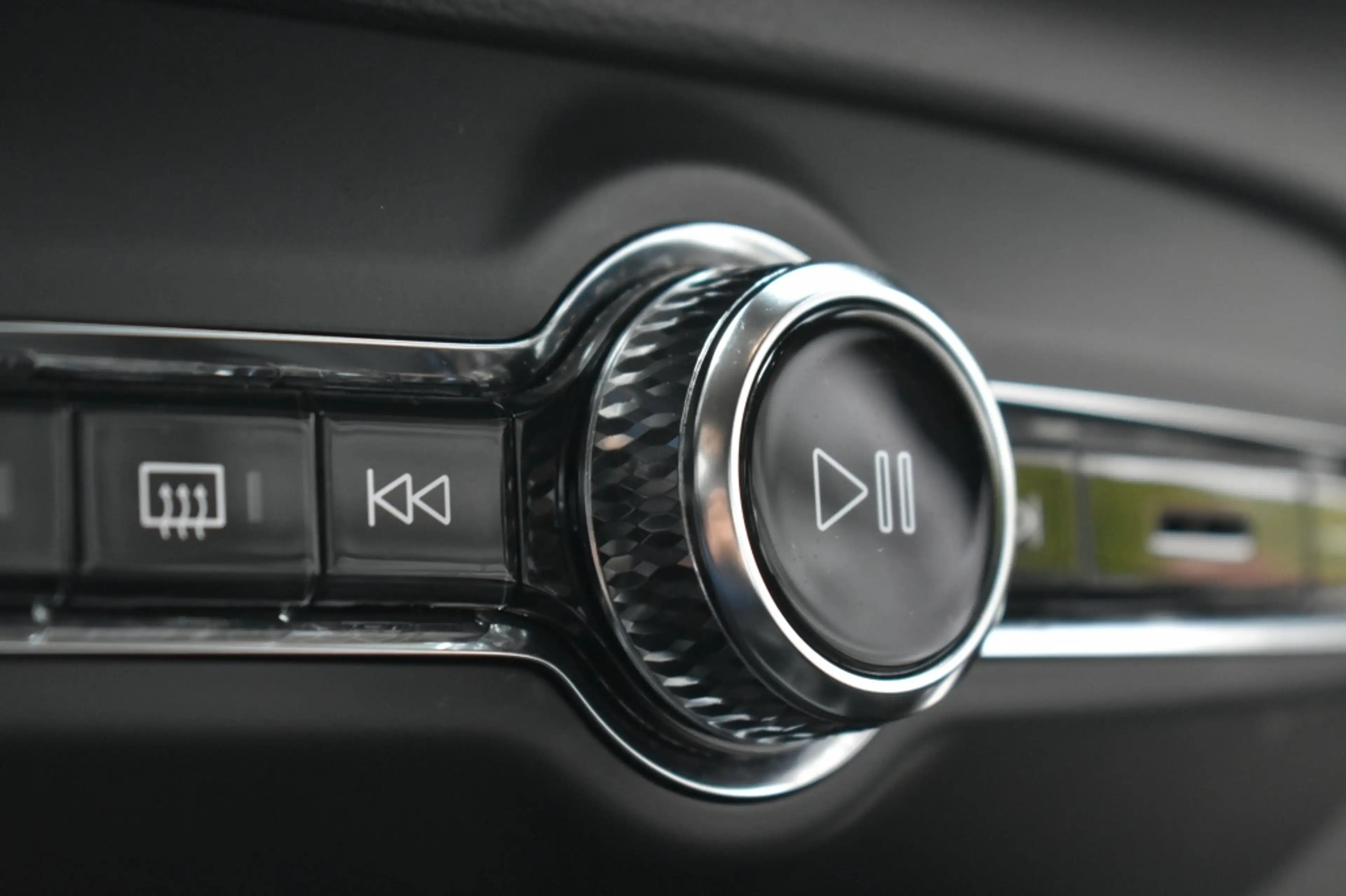 Volvo XC40 T2 129pk Aut. Momentum Core | Navigation Tech | Cr — photo 26