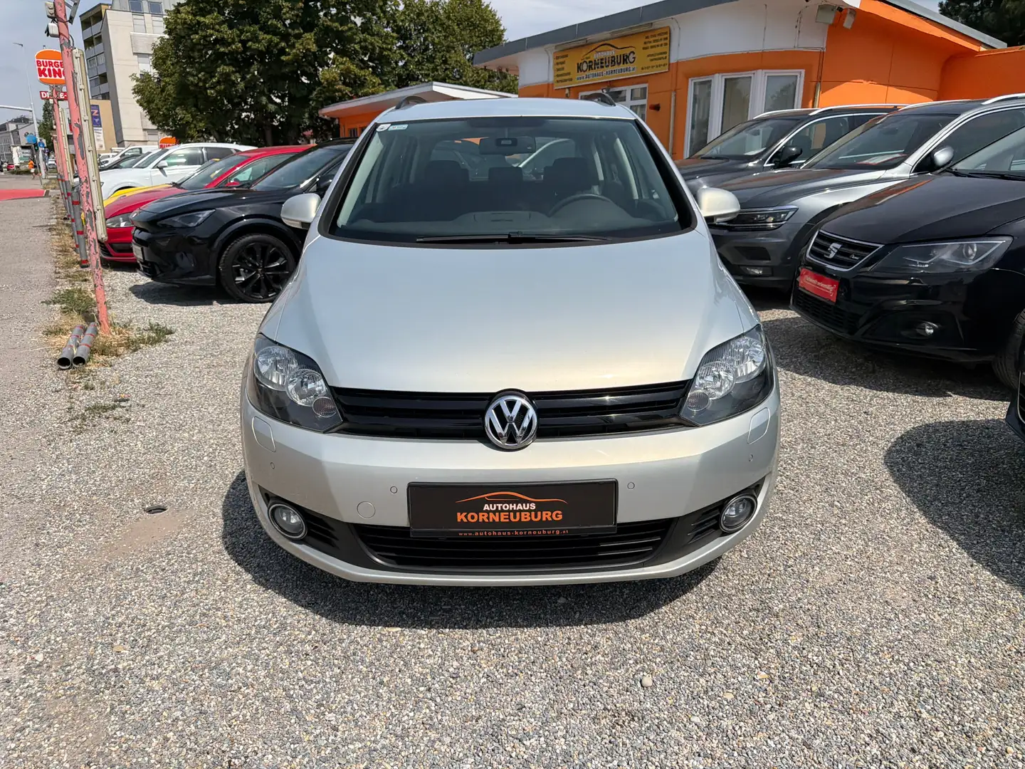 Volkswagen Golf Plus Trendline 1,6 TDI DSG mit nur 79.800km*KLIMA*PDC* Grau - 2