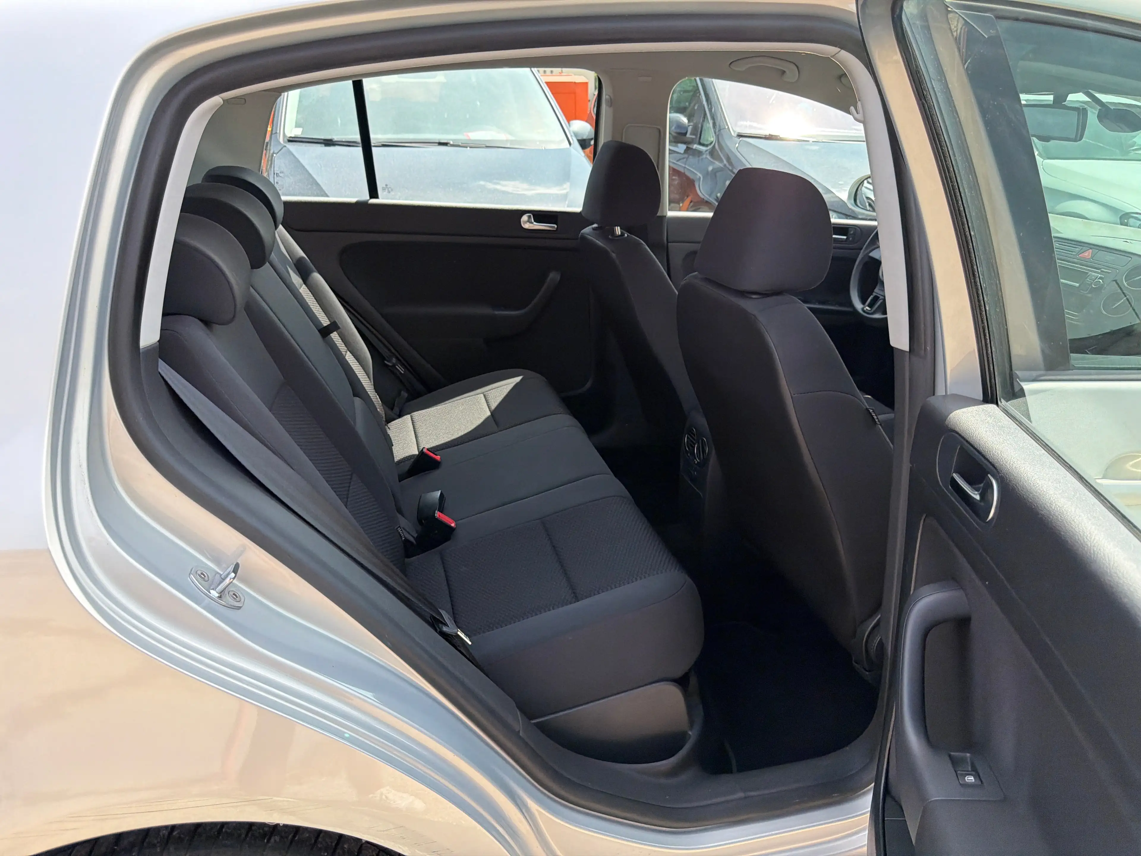 Volkswagen Golf Plus Trendline 1,6 TDI DSG mit nur 79.800km*KLIMA*PDC* — photo 13