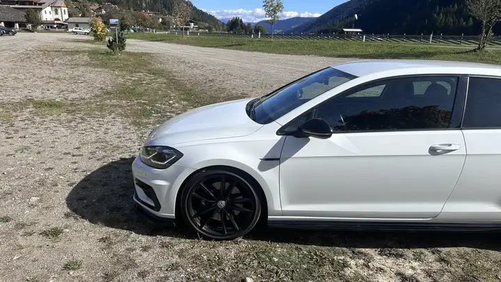 Volkswagen Golf R Volkswagen Golf R 2.0 TSI 4Motion 310 CV 7.5 Facel — foto 6