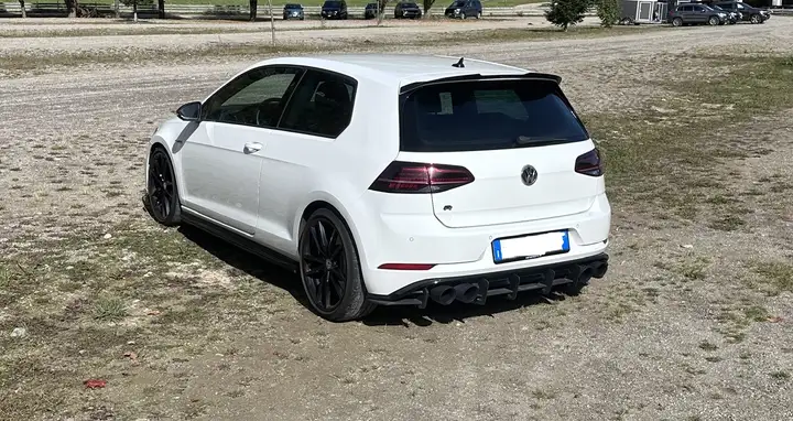 Volkswagen Golf R Volkswagen Golf R 2.0 TSI 4Motion 310 CV 7.5 Facel — foto 7