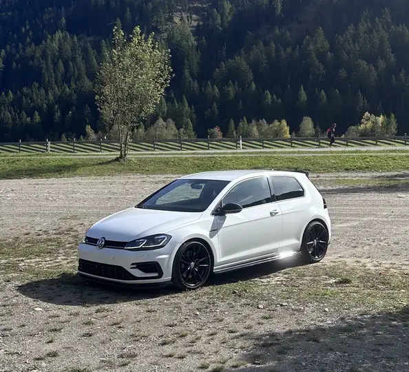 Volkswagen Golf R Volkswagen Golf R 2.0 TSI 4Motion 310 CV 7.5 Facel — foto 4