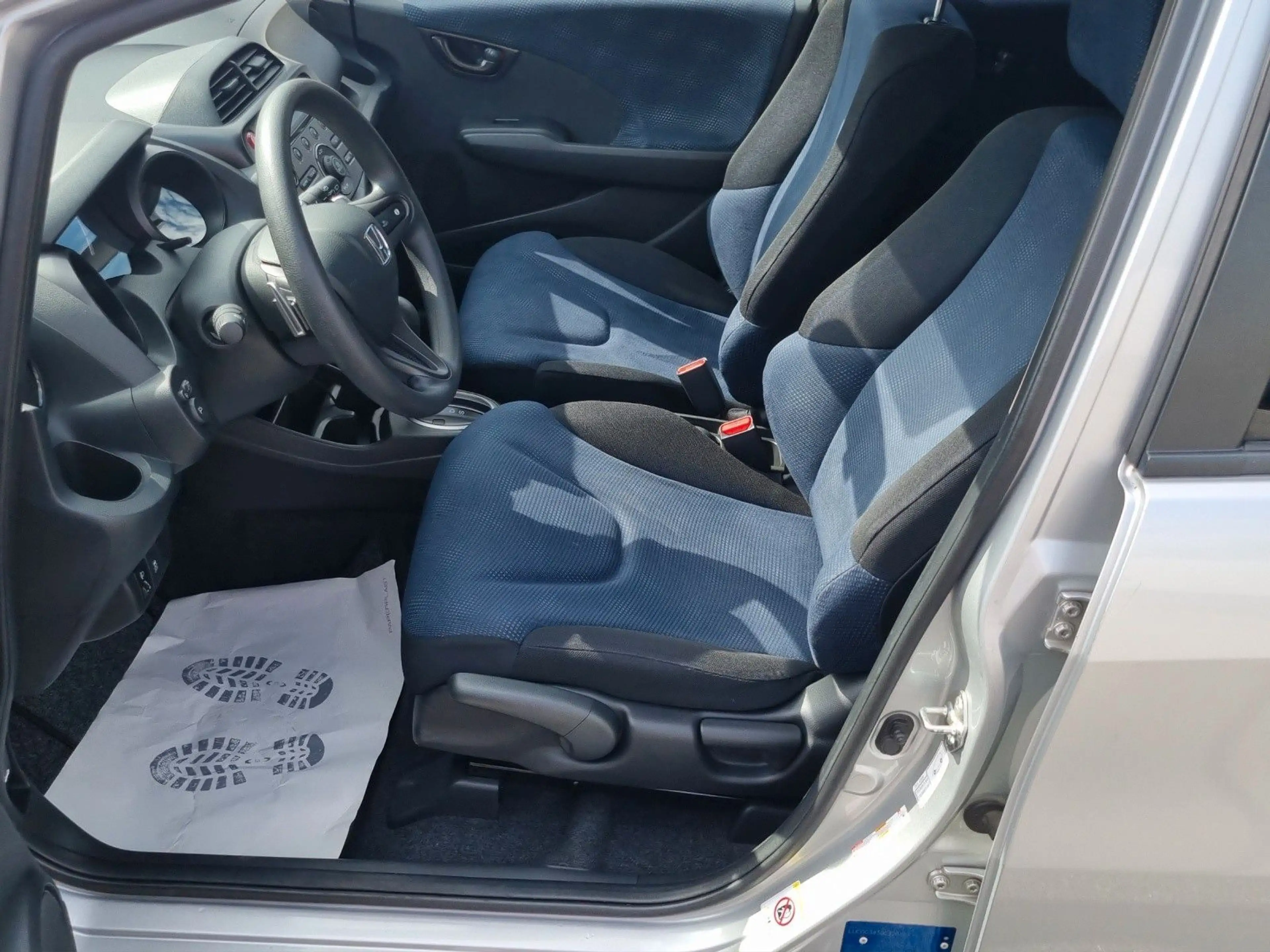 Honda Jazz 1.4 Trend 1-Hand/TÜV/SERVICE/GARANTIE — photo 9