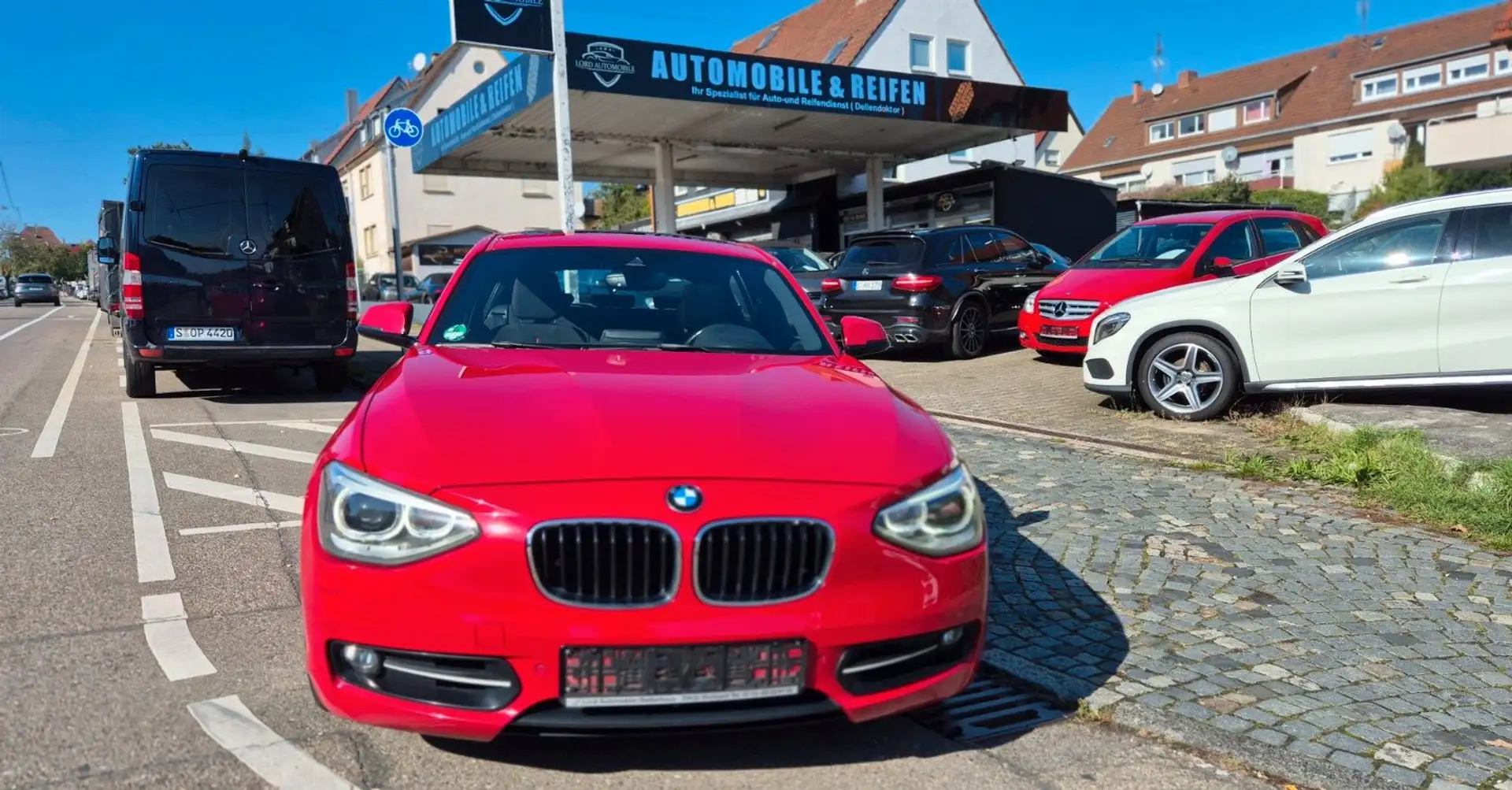BMW 118 1er 5-trg. 118 i -SPORT-Navi-Kamera-PDC-Xenon Rot - 2