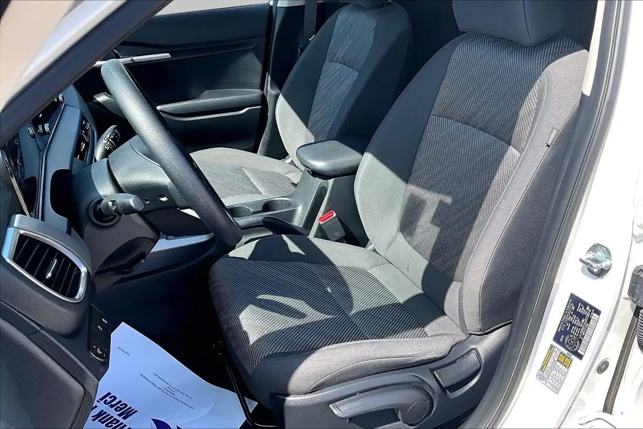 Kia Seltos снимка Kia Seltos