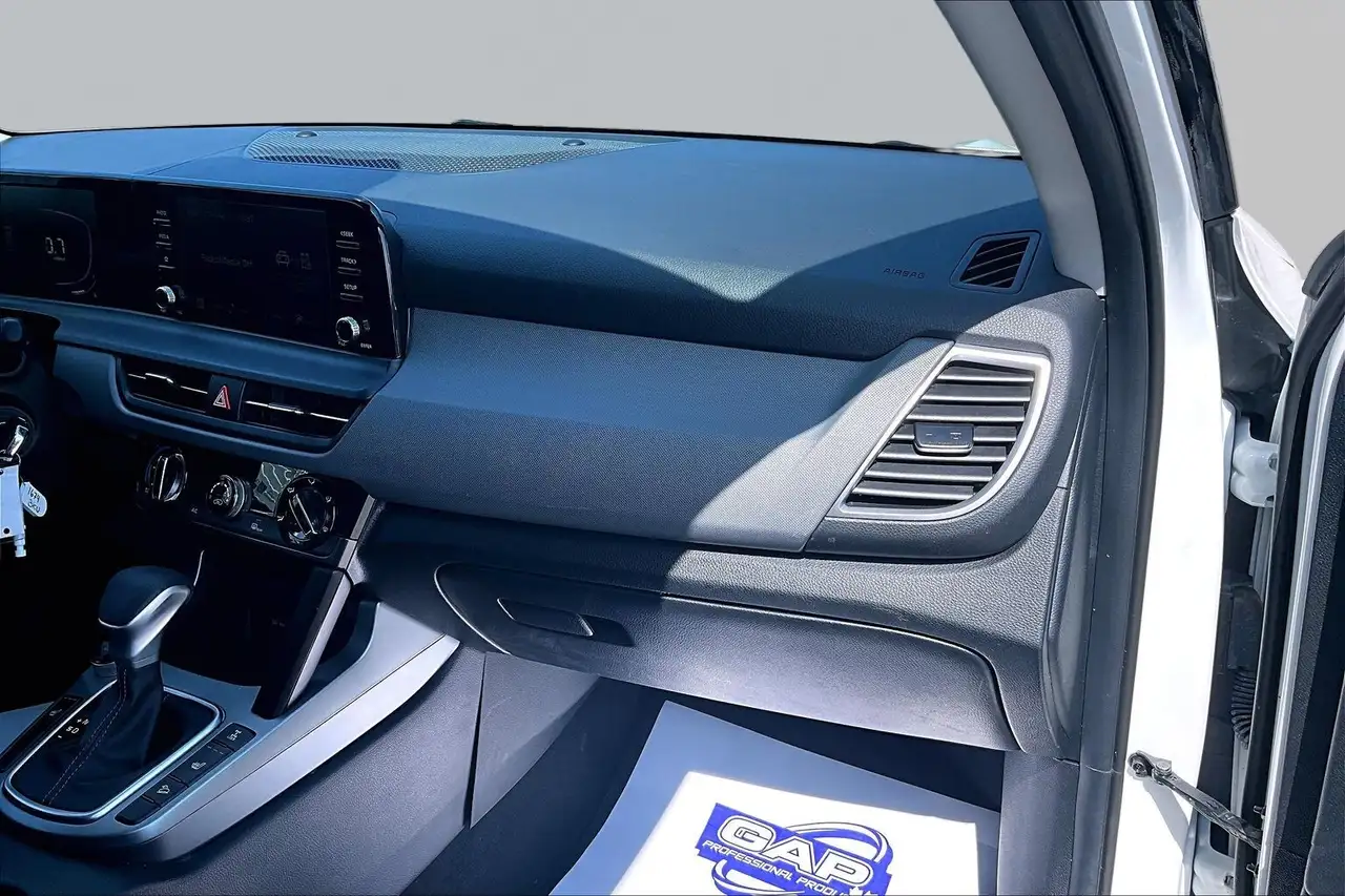 Kia Seltos снимка Kia Seltos
