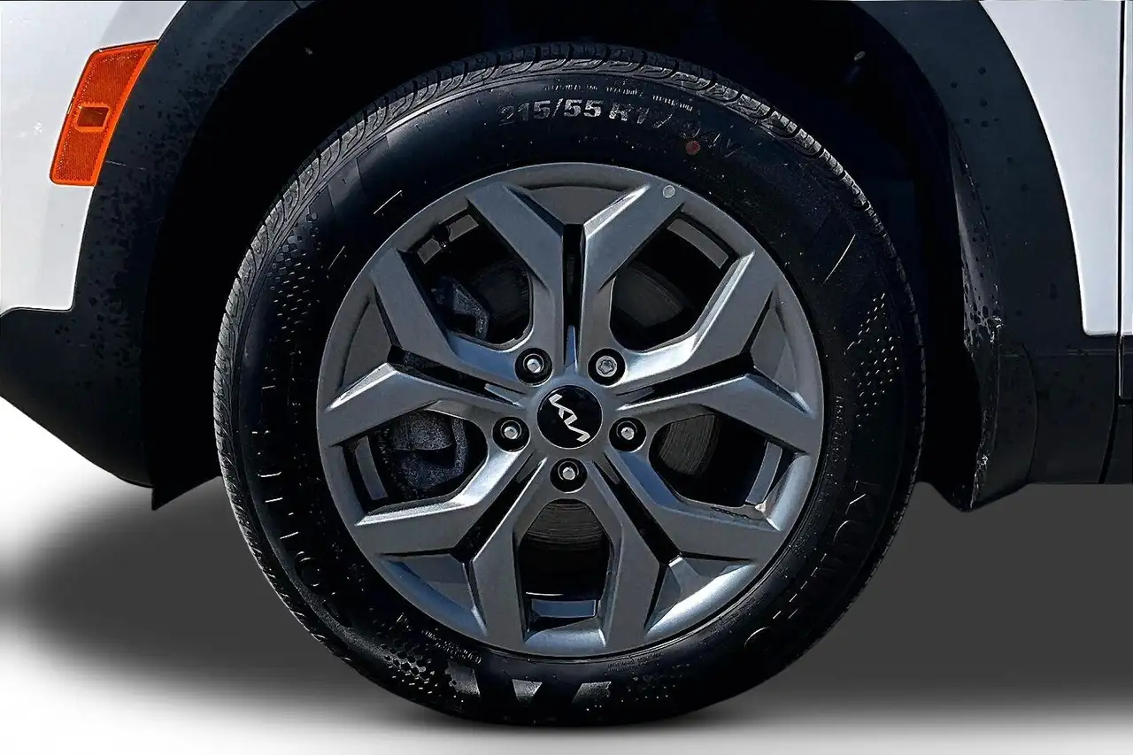 Kia Seltos снимка Kia Seltos