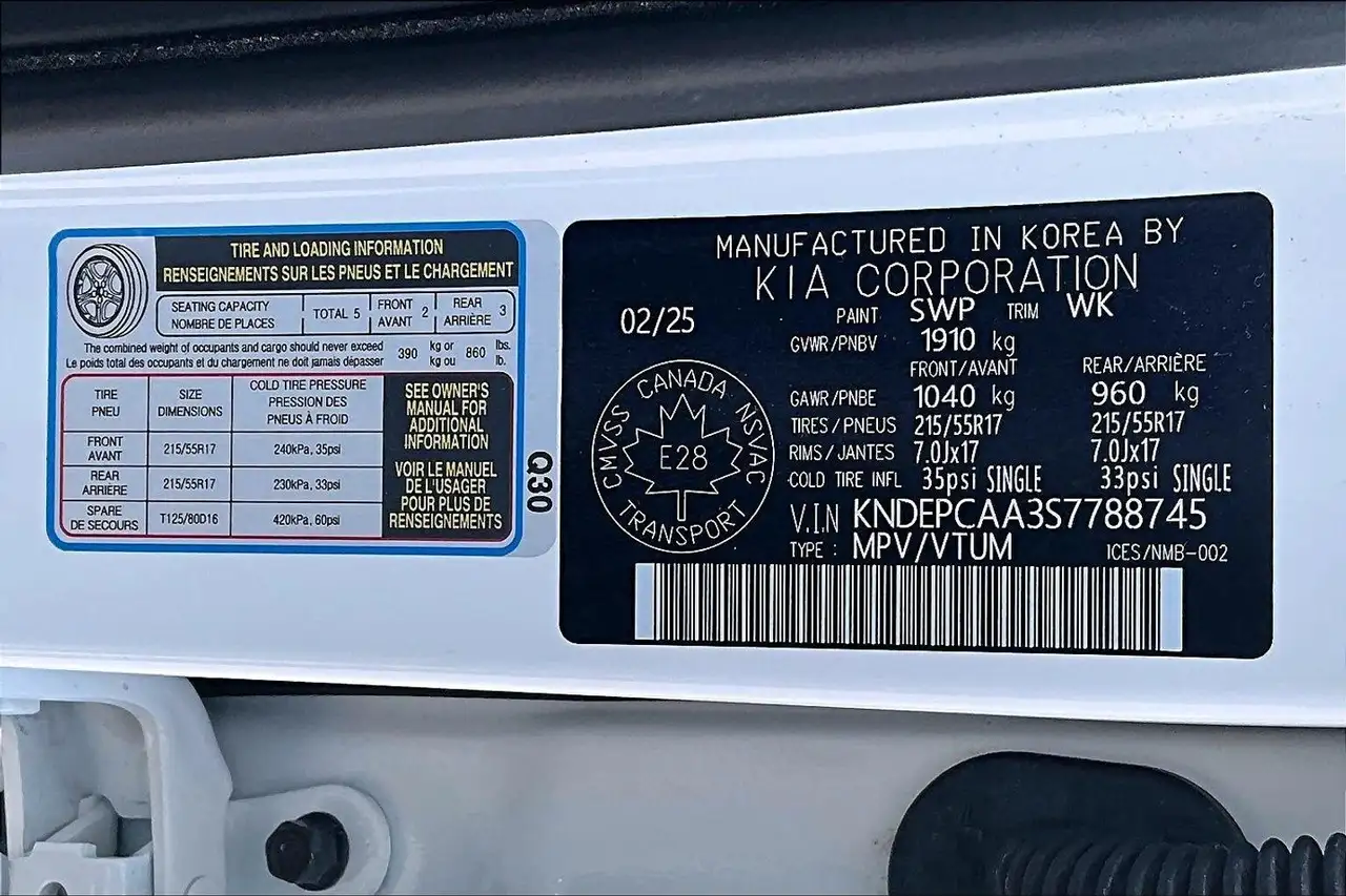 Kia Seltos снимка Kia Seltos