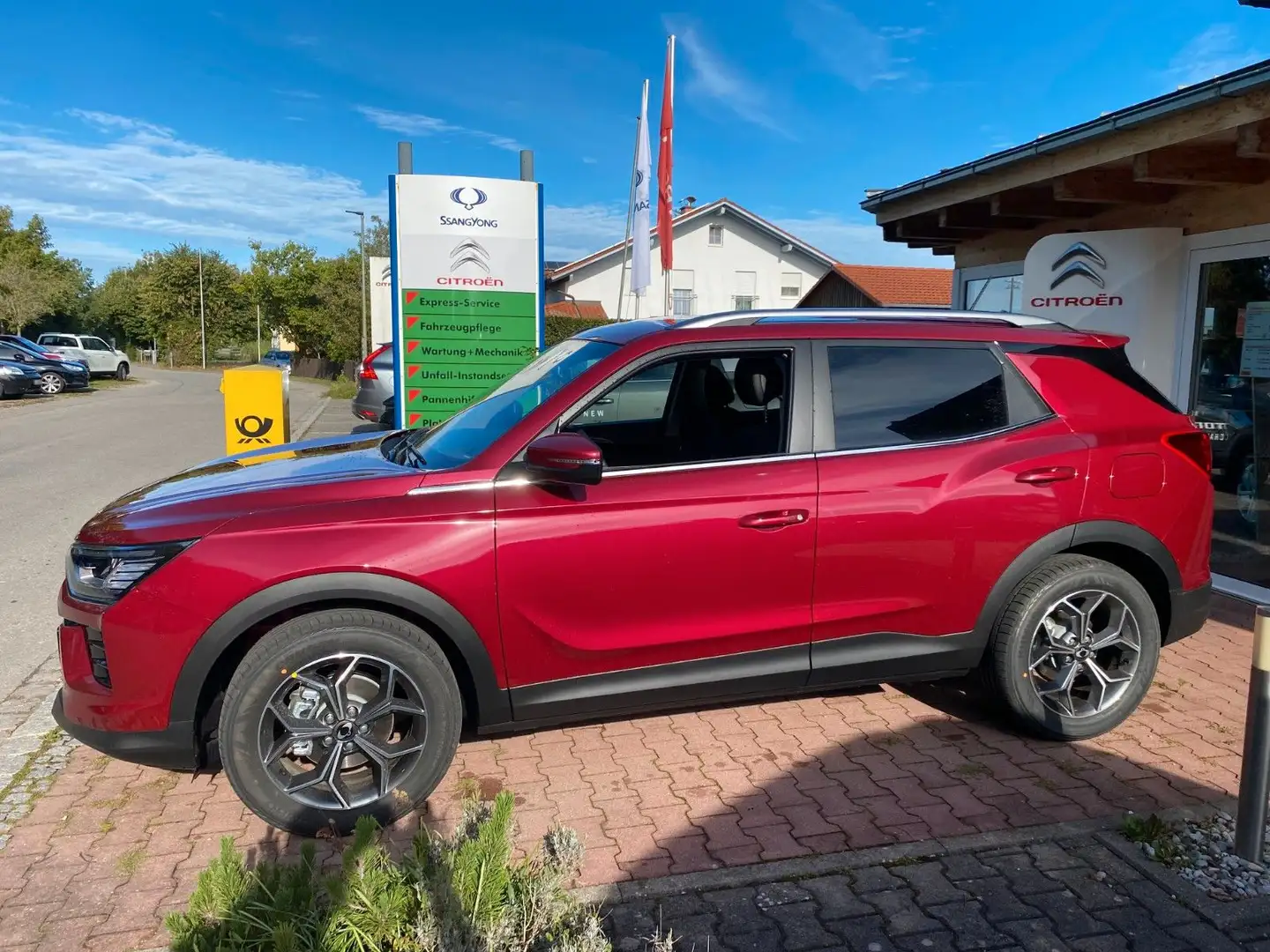 SsangYong Korando Quartz 1.6D Automatik 2WD *Navi*LED* Rood - 2