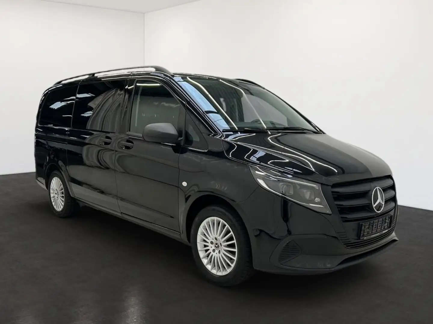 Mercedes-Benz Vito 119 Tourer/PRO/MOPF/Navi/MBUX/Totw/SHZ/Temp Schwarz - 2