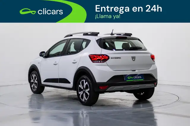 Dacia Sandero view 9