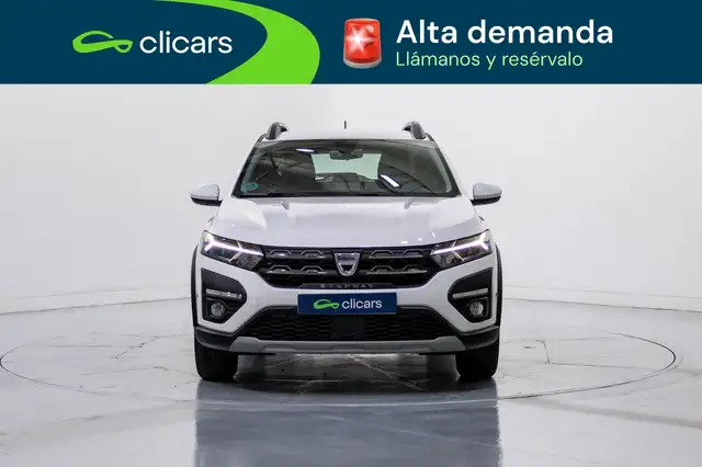 Dacia Sandero view 2